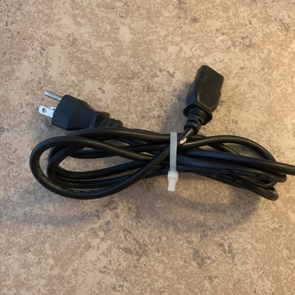 AC Adapter Charger For Laptop/Monitor - Picture 5 of 7